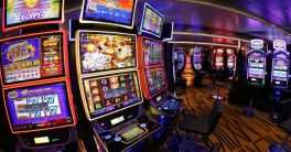 Menjelajahi 10 Mesin Slot Paling Populer di Kasino di Seluruh Dunia: Peluang, Strategi, dan Keseruan